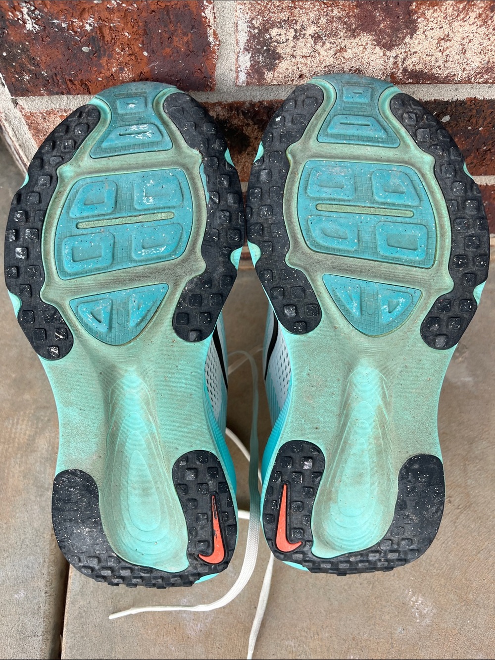 Nike ZoomX Running Shoes - Picture 7 of 9